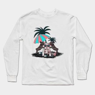 summer bulldog beach Long Sleeve T-Shirt